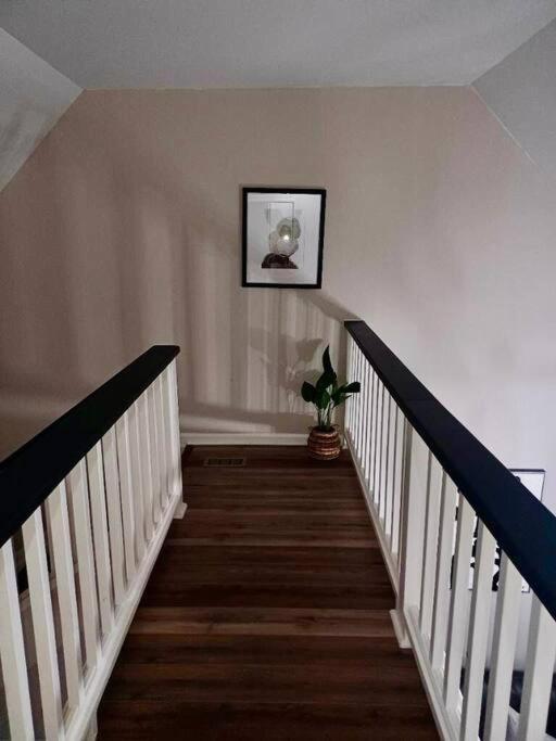 Plush Two Bedroom Retreat. A Home Away From Home! Riverdale Eksteriør billede